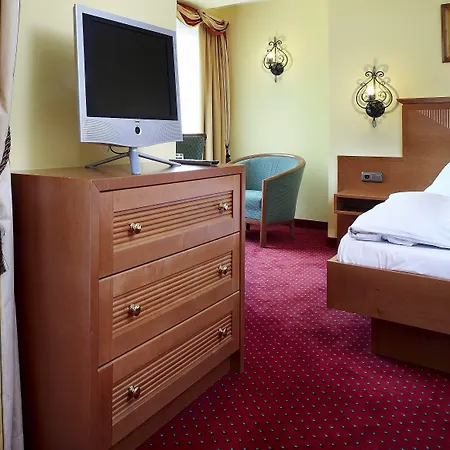Hotell Untersberg Sankt Leonhard (Grodig)
