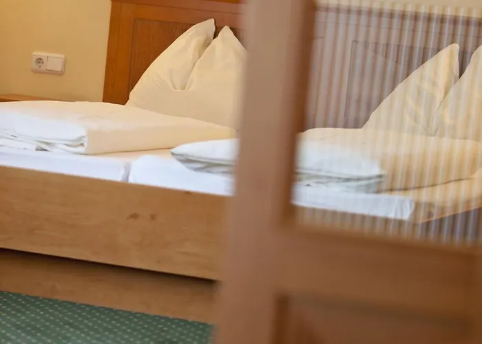 Отель Untersberg 4*